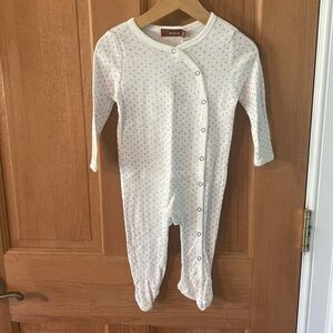 Milkbarn Long Sleeve Girls One Piece Purple Dots Footed Romper, NEW, 3-6 months